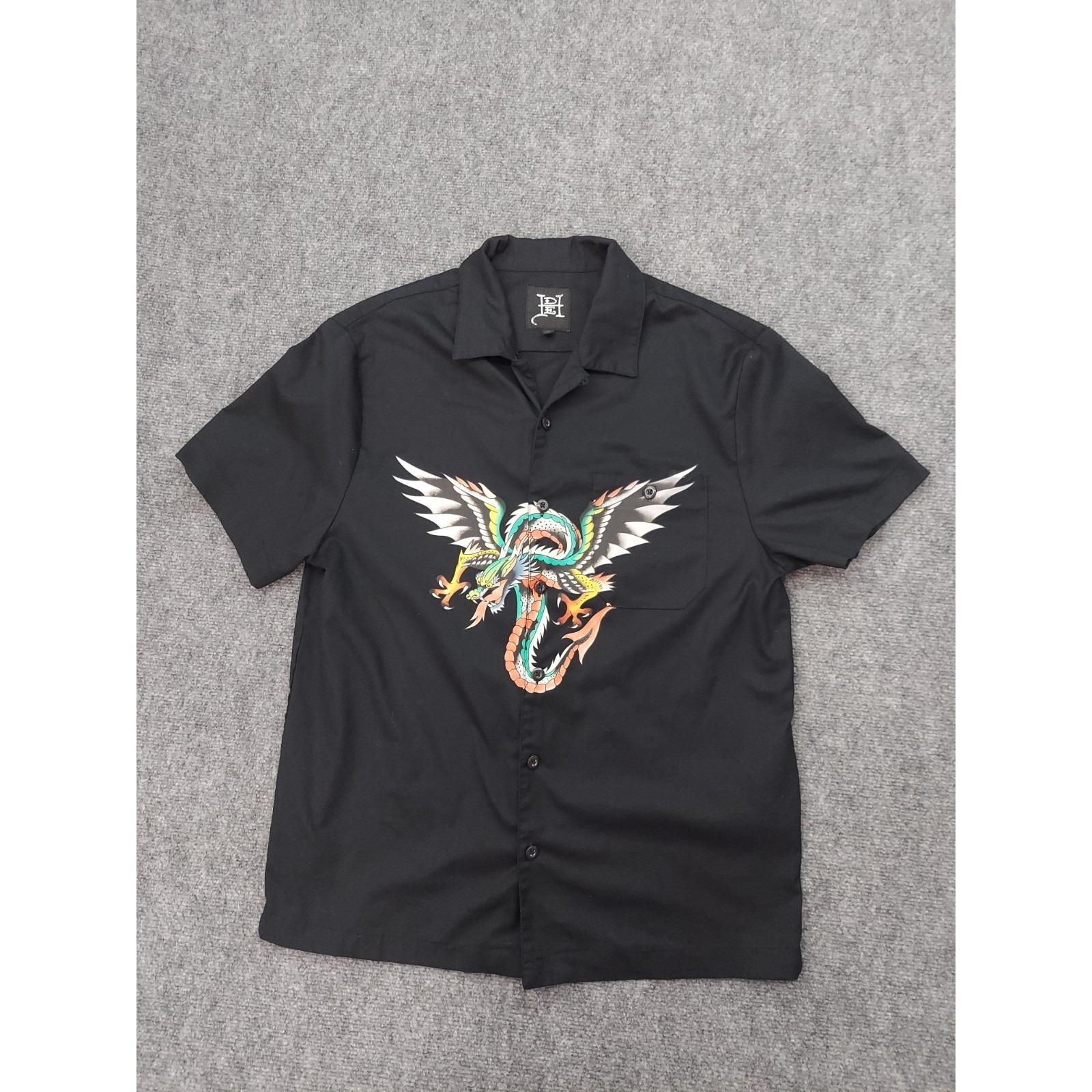 Ed Hardy Shirt Mens Medium Black Dragon Graphic Button Up Short Sleeve Tattoo